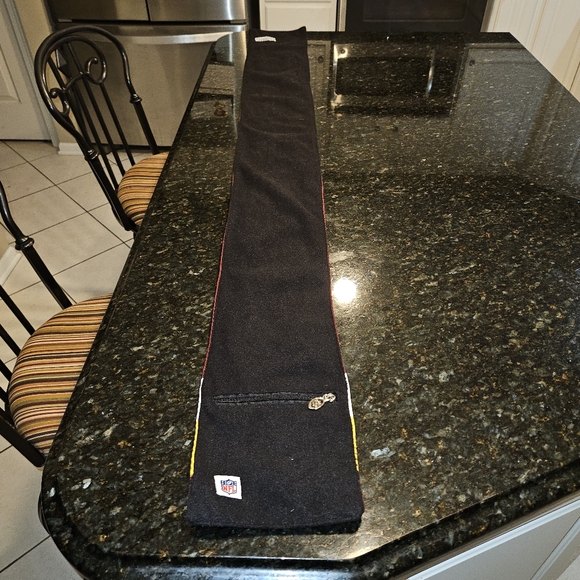 Pro-FAN•ity - Washington Redskins "Retired Name" Scarf. Official NFL product. - Picture 6 of 11